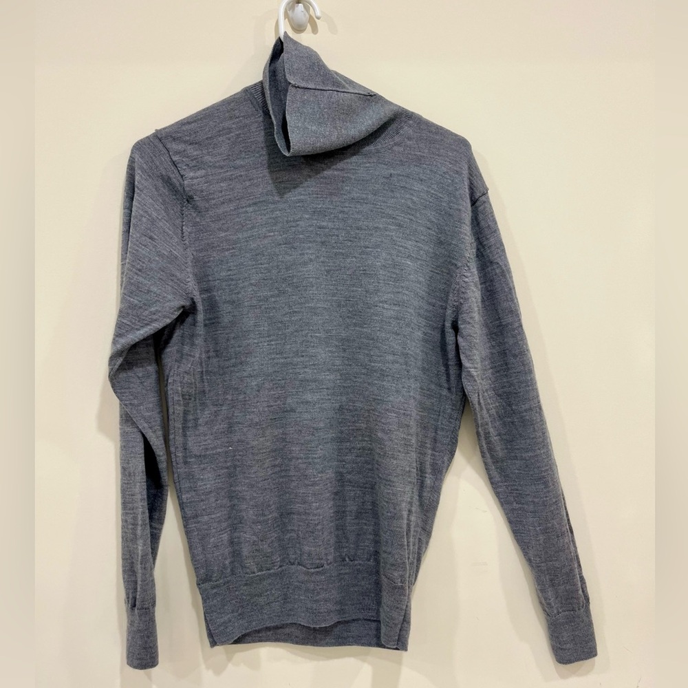 Unisex Gray Sweater